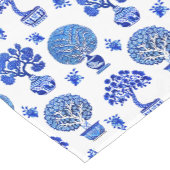 Bonsai Baummuster in Kobalt Blau und Weiß Kurzer Tischläufer (Ecke)