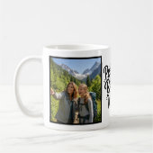 Bonus-Mama Beworben Brush Script Zwei Foto Kaffeetasse (Links)