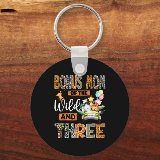 Bonus Mom Of The Wild & Three 3rd Birthday Boy Schlüsselanhänger (Vorderseite)