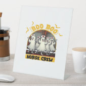 BOO BOO CREW CLASSIC NURSE HALLOWEEN T-SHIRT Overs Sockelschild (In Situ)