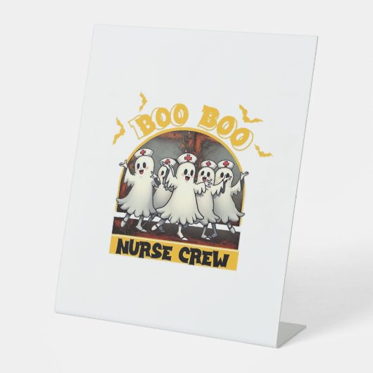 BOO BOO CREW CLASSIC NURSE HALLOWEEN T-SHIRT Overs Sockelschild (Vorderseite)