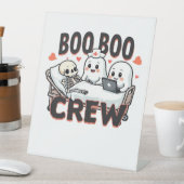 Boo Boo Crew Cute Halloween Nurse Ghosts Essential Sockelschild (In Situ)
