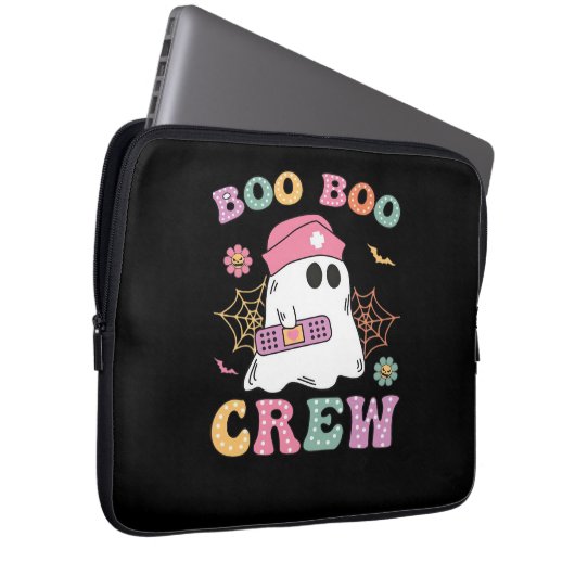 Boo Boo Crew Ghost Nurse Classic T - Shirt Laptopschutzhülle (Vorne Rechts)