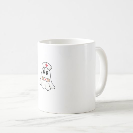 BOO BOO CREW Ghost Nurse Funny Halloween Essential Kaffeetasse (VorderseiteRechts)