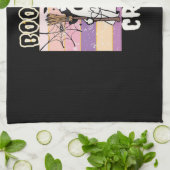 Boo Boo Crew Halloween Ghost Nurse Essential T-Shi Geschirrtuch (Gefaltet)