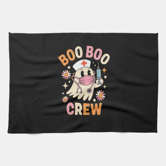 Boo Boo Crew Halloween Ghost Nurse Essential T-Shi Geschirrtuch (Horizontal)