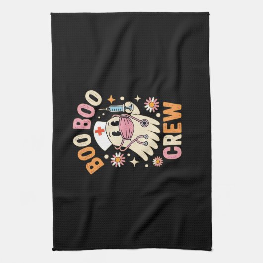 Boo Boo Crew Halloween Ghost Nurse Essential T-Shi Geschirrtuch (Vertikal)