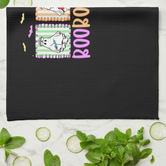 Boo Boo Crew Halloween Nurse Essential T-Shirt Geschirrtuch (Gefaltet)