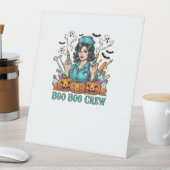 Boo Boo Crew Halloween Nurse with Syringes and Pum Sockelschild (In Situ)