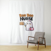 Boo Boo Nurse on Duty Classic T - Shirt Wandteppich (Beispiel)