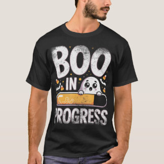 Boo Fortschritt Süßer Geist Halloween-Ladegerät T-Shirt