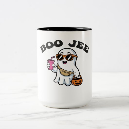 BOO-JEE Ghost – Funny Boujee Halloween Design Zweifarbige Tasse (Mittel)