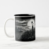 Boo Kitty im Mondlicht Zwei-Tone-Kaffee-Tasse Zweifarbige Tasse (Links)