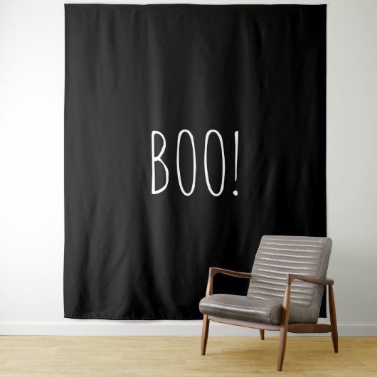 Boo schwarz spooky minimalistisch Halloween Hinter Wandteppich (Beispiel)