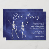 Boo Thang Dancing Skeletts Lila Halloween-Party Einladung (Vorne/Hinten)