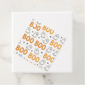 BOO Typografie Playful White Ghosts Halloween Geschenkanhänger (Beispiel)
