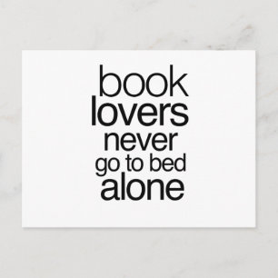 Book Lovers Never Go to Bed Alone Postkarte