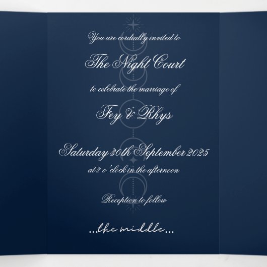 Book Romantacy Wedding Invite - Taurus/Virgo Dreifach Gefaltete Einladung (Innenseite Mitte)