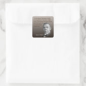 Booker T. Washington zitiert auf Wahrheit, richtig Quadratischer Aufkleber (Tasche)