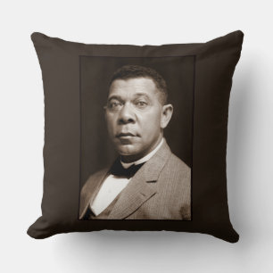 Booker Washington: Afrikanischer amerikanischer Er Kissen