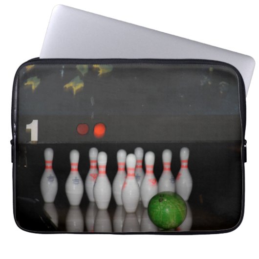 Booking Laptop Sleeve (Vorderseite)