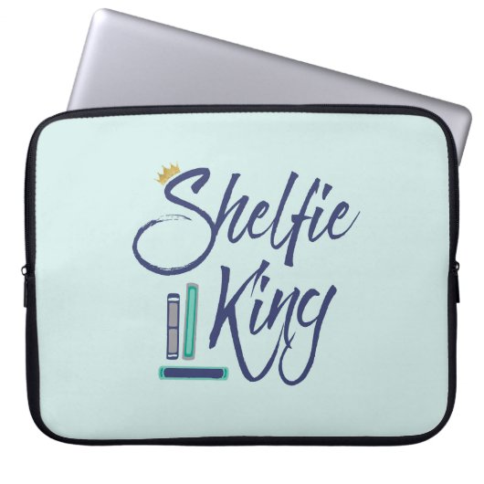 Booklover Shelfie King Laptopschutzhülle (Vorderseite)
