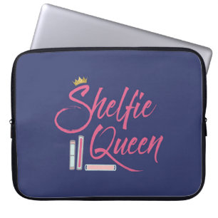 Booklover Shelfie Queen Laptopschutzhülle