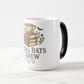 Books Bats Brechen Halloween Coffee Reader Art Verwandlungstasse (VorderseiteRechts)
