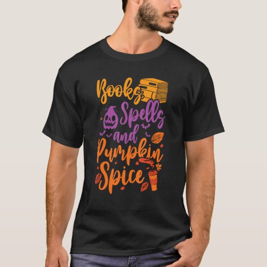 Books Spells Pumpkin Spice Book Cute Ghost Hallow T-Shirt (Vorderseite)