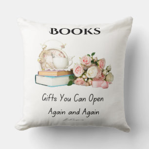 Books Throw Pillow Kissen