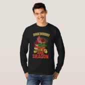 Bookworm Bitte, ich bin ein Buchdrache T-Shirt (Vorne ganz)