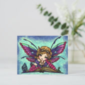 Bookworm Fairy Fantasy Art Postcard von Hannah Lyn Postkarte (Stehend Vorderseite)