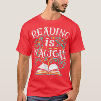 Bookworm Reading ist ein magischer Buchliebhaber T-Shirt
