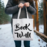 Bookworm Typografie Tragetasche<br><div class="desc">Bookworm Typografie Tote Bag wird von szdesign erstellt. Berücksichtigen Sie,  dass das Foto der Abdeckung aufgrund der Farbe nicht vollständig repräsentativ für das Produkt ist (der Totbeutel darauf ist weiß,  der Kunde kann aber nur neutral kaufen).</div>