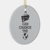 Boombox kann die Welt ändern Keramikornament (Rechts)