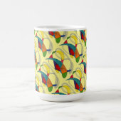 "Boomerangs on Yellow Tiled" Abstrakte Design-Tass Kaffeetasse (Mittel)
