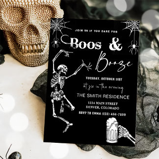 Boos und Ankurbelung des Halloween-Party Einladung