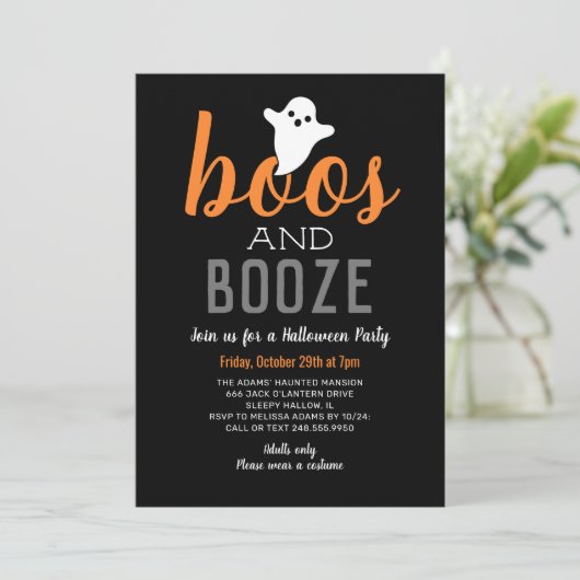 Boos und Booze Black Orange Adult Halloween-Party Einladung (Stehend Vorderseite)