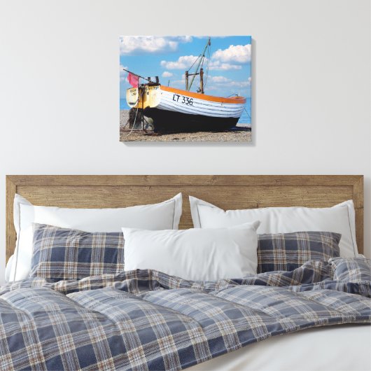 Boot am Strand Leinwanddruck (Insitu (Schlafzimmer))