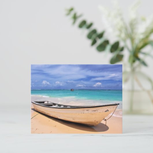 Boot am Strand Postkarte (Stehend Vorderseite)