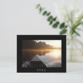 Boot auf dem Fluss im Amazonas schwarze Postkarte (Stehend Vorderseite)