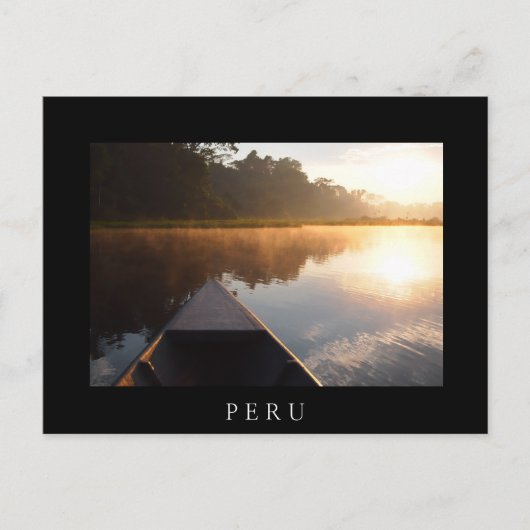 Boot auf dem Fluss im Amazonas schwarze Postkarte (Vorderseite)