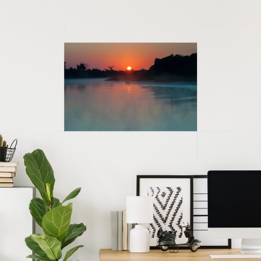 Boot bei Sonnenaufgang am Fluss Poster (Heimbüro)