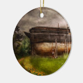 Boot - der Bau von Noahs Arche Keramik Ornament (Links)