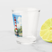 Boot nahe einem Leuchtturm Schnapsglas (Rechts)