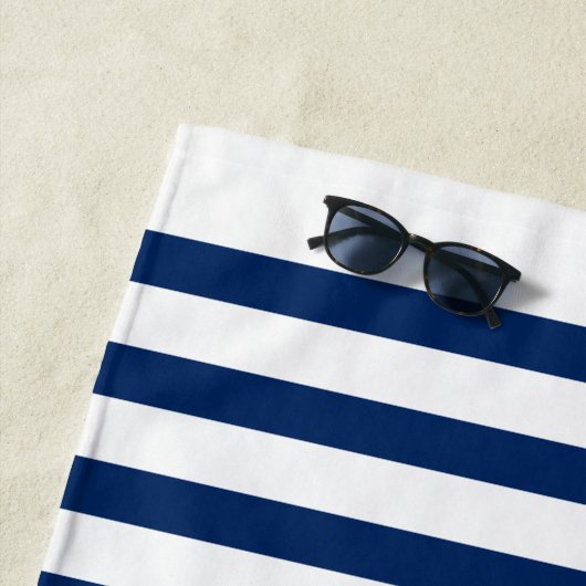 Boot oder Name Wasseranker & Oars Paddeln Weiß Strandtuch (Beispiel)