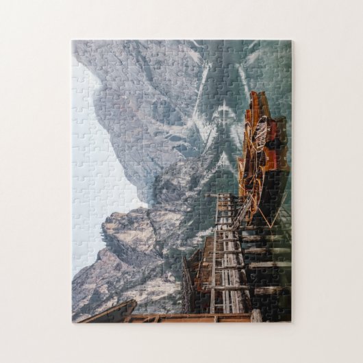 Boote am Dock in den Bergen Puzzle (Vertikal)