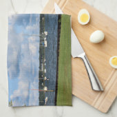 Boote am Muskegon-See Geschirrtuch (Viertel Falte)