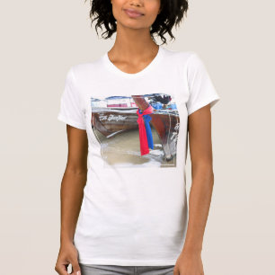 Boote auf den Phi-Phi-Inseln des Strand- , T-Shirt
