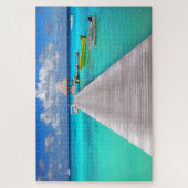 Boote auf einer Anlegestelle in einer tropischen Puzzle (Vertikal)